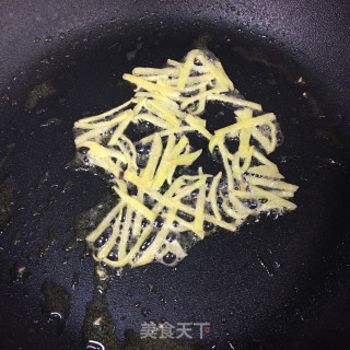 茶树菇板栗烧鸡腿步骤5