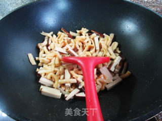 炒双干步骤3