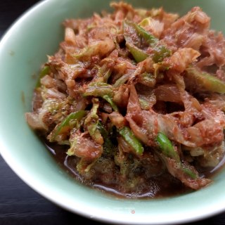 “白菜”虾酱炒白菜步骤11 “白菜”虾酱炒白菜步骤11