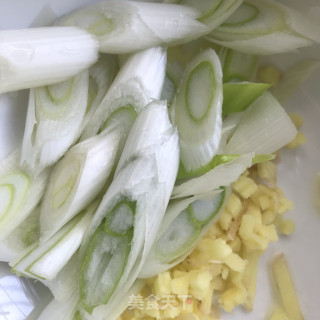 土锅白菜炖豆腐步骤2 土锅白菜炖豆腐步骤2