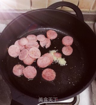 鸡蛋火腿步骤1