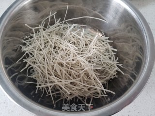 梅豆丸子炖粉条步骤3