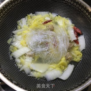 白菜粉丝丸子汤步骤6