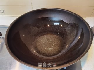 葱烧茧蛹步骤5