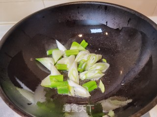 葱烧茧蛹步骤6