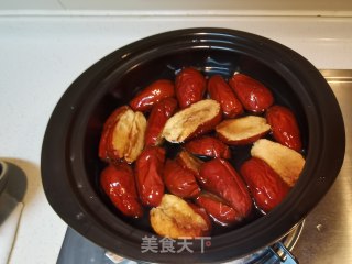 红枣炖芋头步骤4 红枣炖芋头步骤4