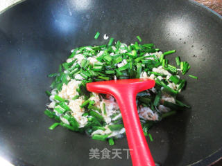 韭菜炒白虾米步骤4