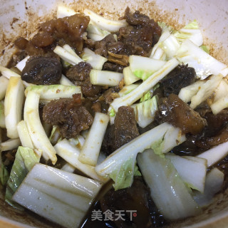 牛筋腐竹煲白菜步骤5