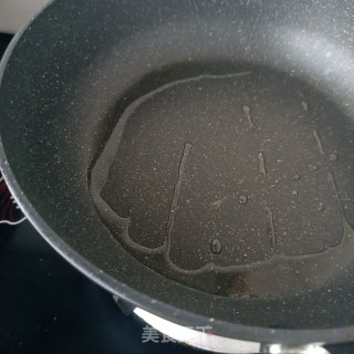 煎金鲳鱼步骤5