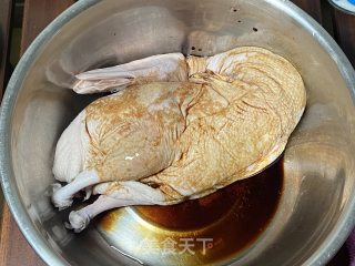 舔手指的蜂蜜酱油烤鸭，皮脆肉嫩巨好吃!步骤1