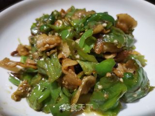 擂辣椒炒油渣步骤8