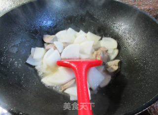 鸭肝炒萝卜步骤7