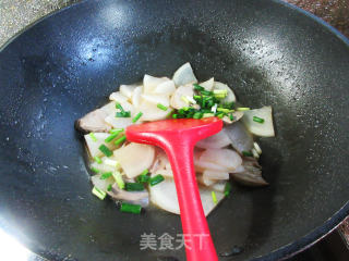 鸭肝炒萝卜步骤10