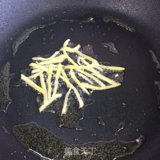 虾仁鸡蛋炒莴笋步骤5