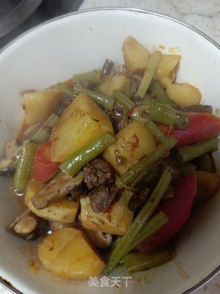 土豆胡萝卜炖牛腩步骤9