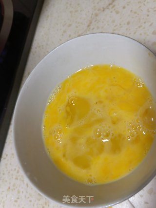 鸡蛋炒白菜步骤2