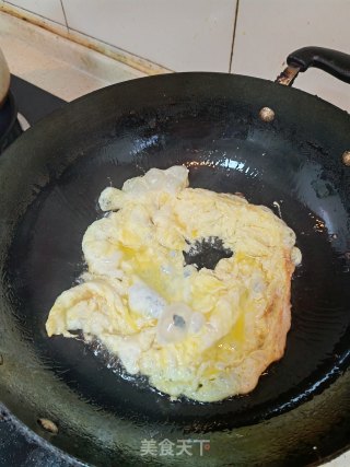 鸡蛋炒白菜步骤4