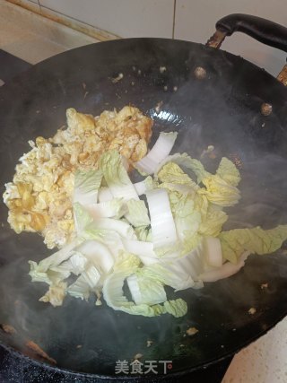 鸡蛋炒白菜步骤5