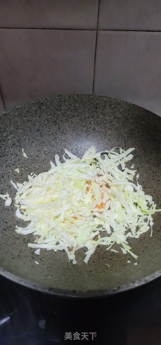 包菜鸡蛋炒粉丝步骤6