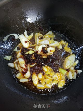 鲜掉眉毛的炒花蛤步骤6