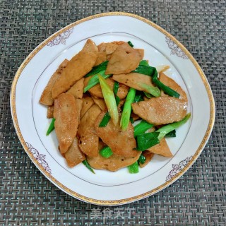 蒜苗炒肉饼步骤10