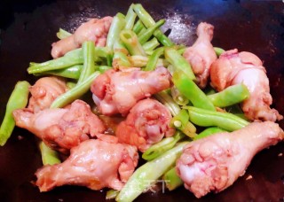 #炖菜#豆角焖鸡翅根步骤7