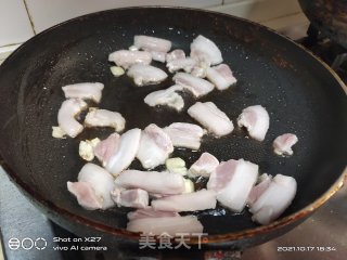 花菜莲藕炒肉片步骤2