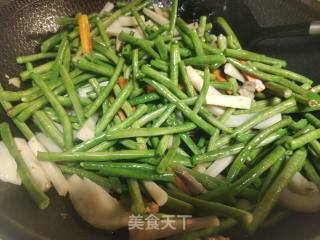 豆角炒莲藕步骤3