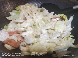 火腿炒包包菜步骤6