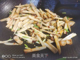 上海青炒莲藕丝步骤3