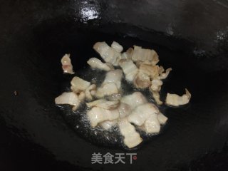 五花肉炒韭菜步骤5