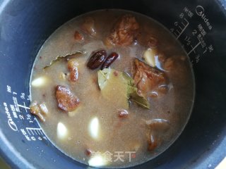 红焖羊肉萝卜步骤6