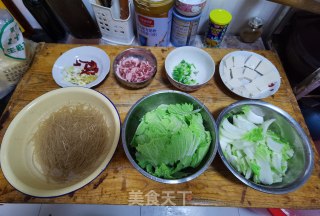 白菜粉条炖豆腐步骤1