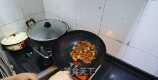 白菜粉条炖豆腐步骤6