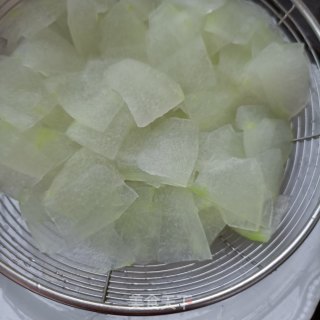 蒜蓉肠炒冬瓜步骤4