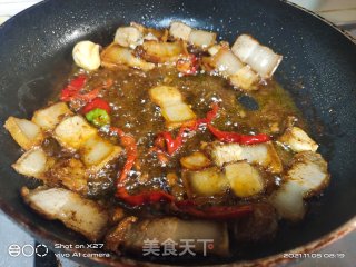 五花肉白菜炒年糕步骤3