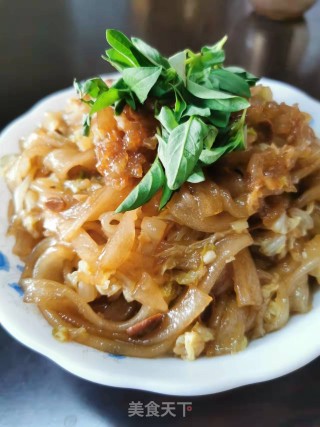 红薯粉条焖白菜步骤9