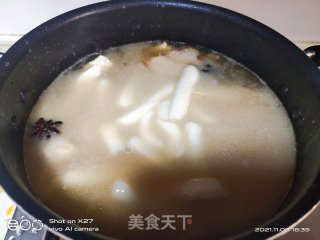 豆腐白菜煮年糕步骤7