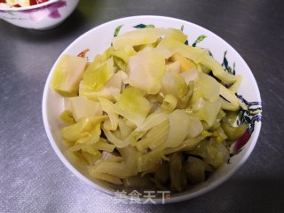 酸菜炖牛肉步骤2