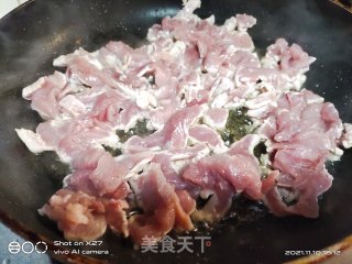 瘦肉炒白菜梗步骤2 瘦肉炒白菜梗步骤2