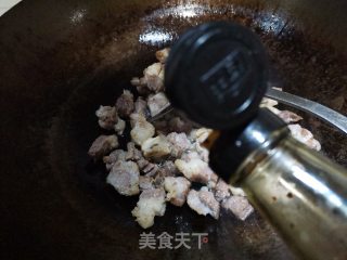 牛腩炖萝卜步骤3