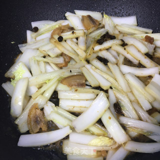豆豉油渣炒白菜步骤7