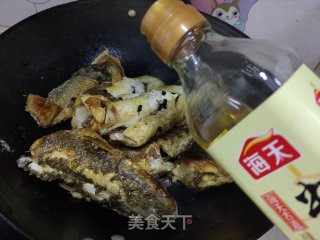 铁锅炖梭鱼步骤10