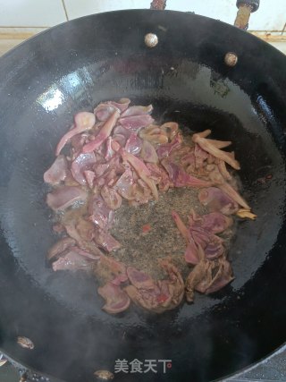 鸡杂木耳红薯粉步骤3