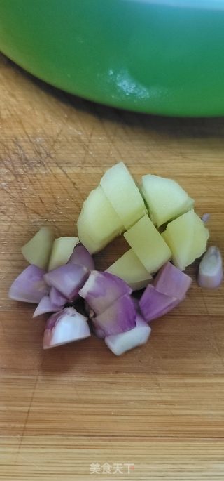 五花肉炖笋干步骤4