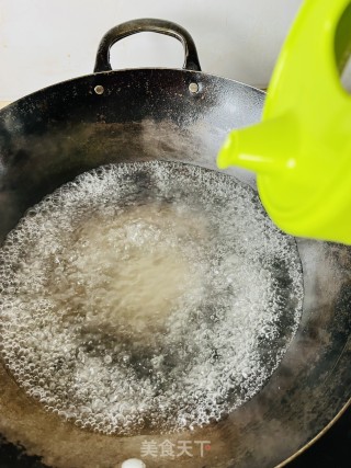 肉末扒菠菜步骤6