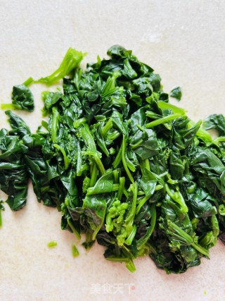 肉末扒菠菜步骤8