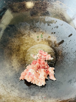 肉末扒菠菜步骤9