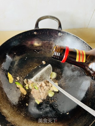 肉末扒菠菜步骤11