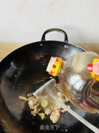 肉末扒菠菜步骤12